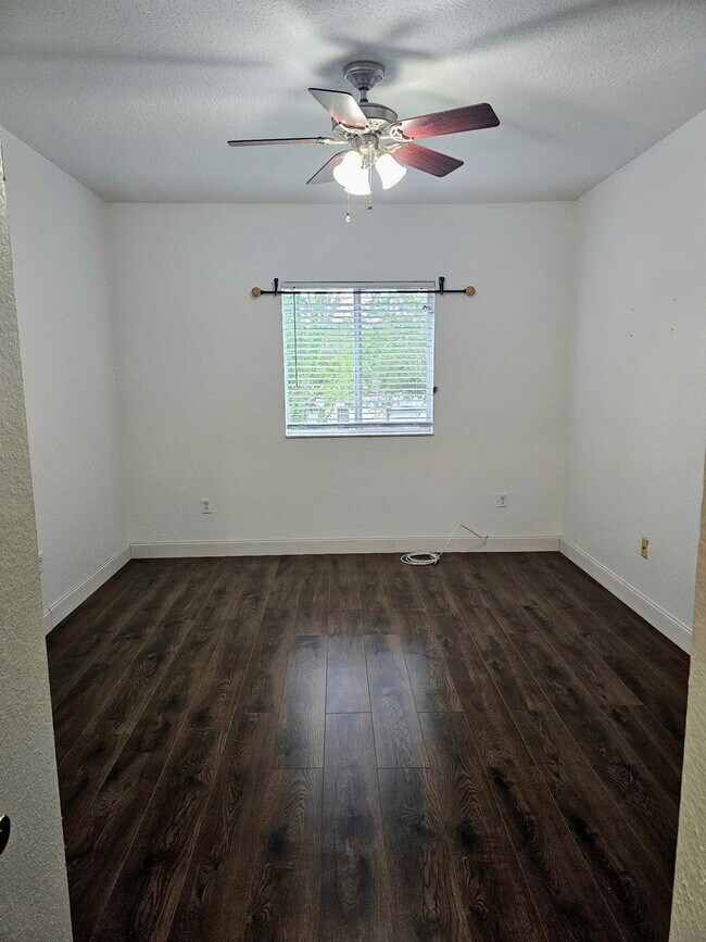 Building Photo - 6606 Catalina Ln