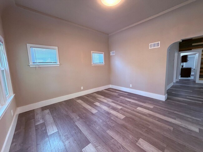 Building Photo - 2040 N 28th St