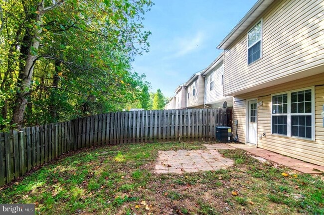 Building Photo - 9700 W Midland Way