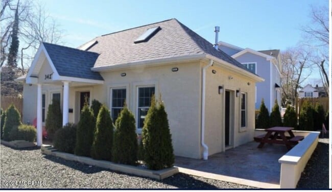 Building Photo - 342 Elberon Blvd