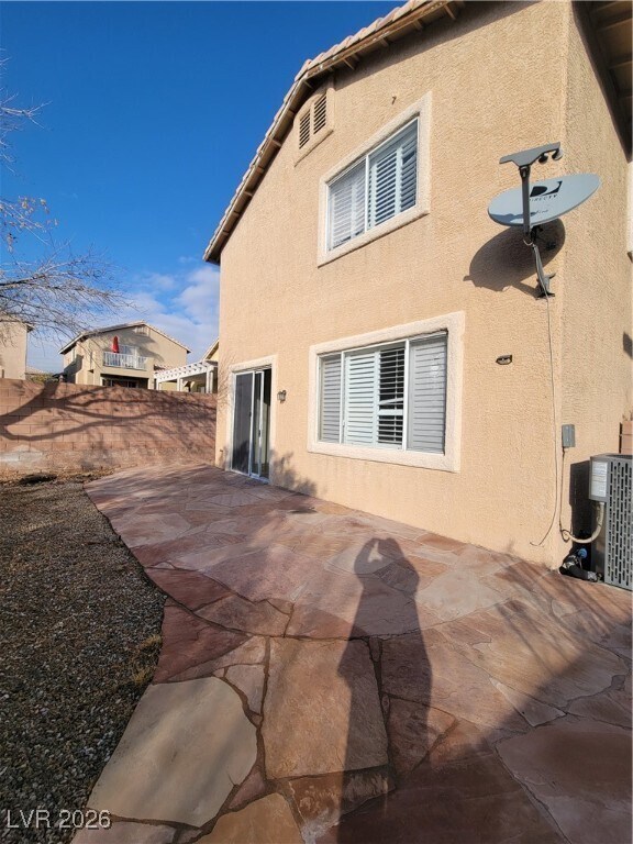 Building Photo - 10957 Calistoga Springs Ct