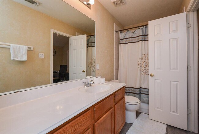Building Photo - 24810 Sageford Ct