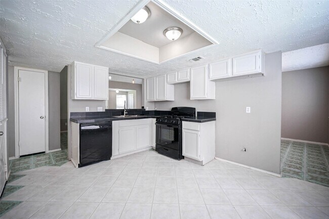 Building Photo - 12838 Riva Ridge Ln