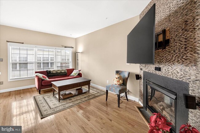 Building Photo - 10229 Rutland Round Rd