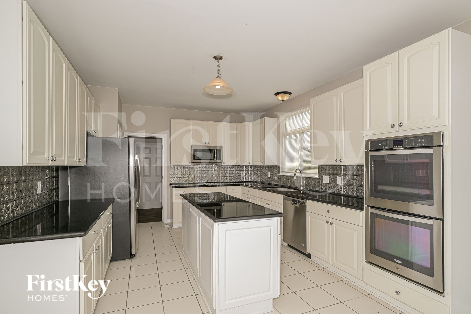 Building Photo - 611 Geiser Brook Ct