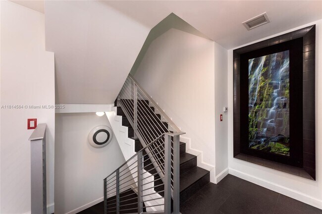 Building Photo - 3801 Collins Ave