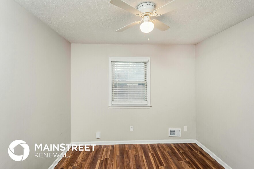 Building Photo - 3500 Pirogue Rd