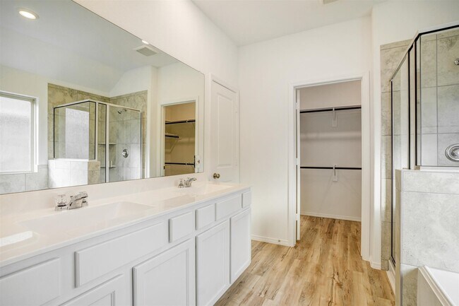 Building Photo - 3719 McCrary Falls Wy