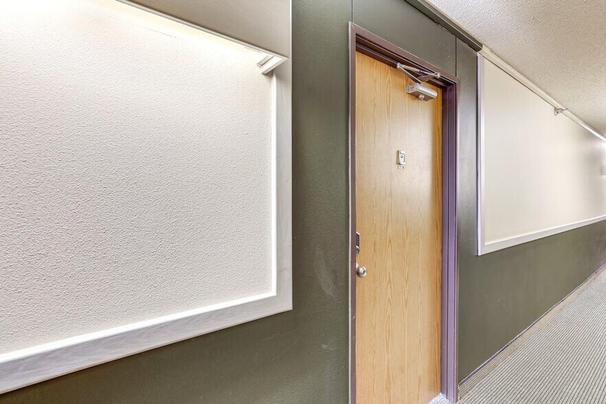 Building Photo - 1305 Speer Blvd