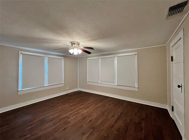 Building Photo - 713 Spring St