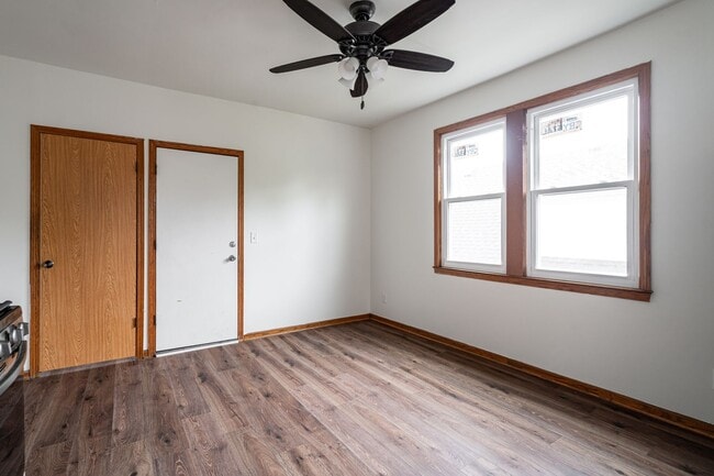 Building Photo - Classic Charm with Modern Updates - Upper ...