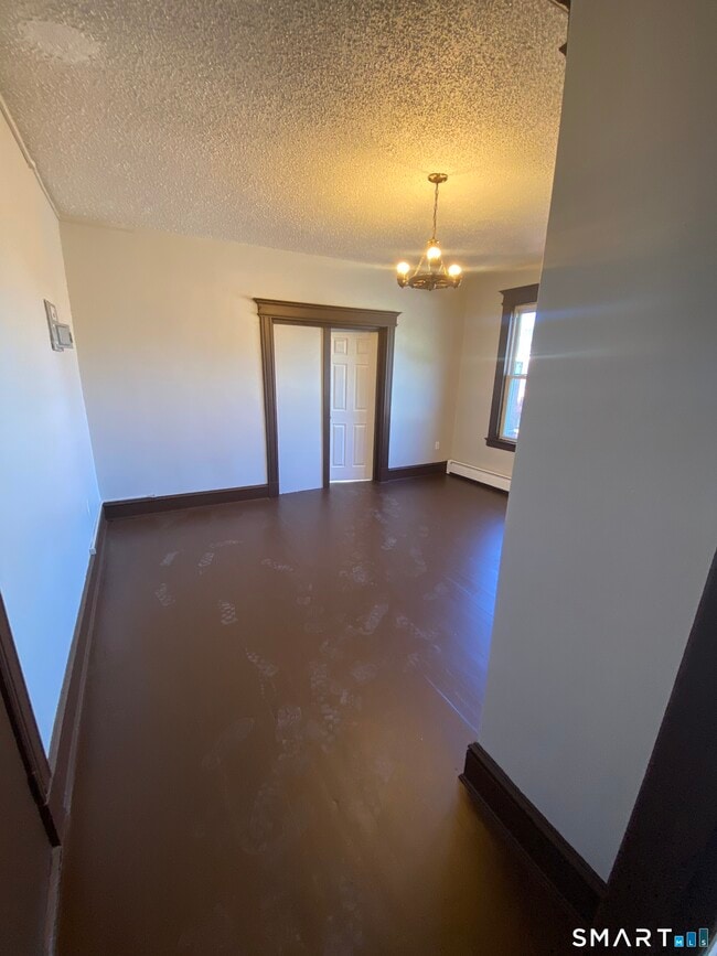 Building Photo - 850 Park St