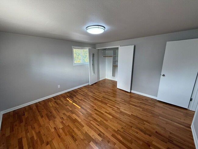 Building Photo - 1332 SW 8th Ave