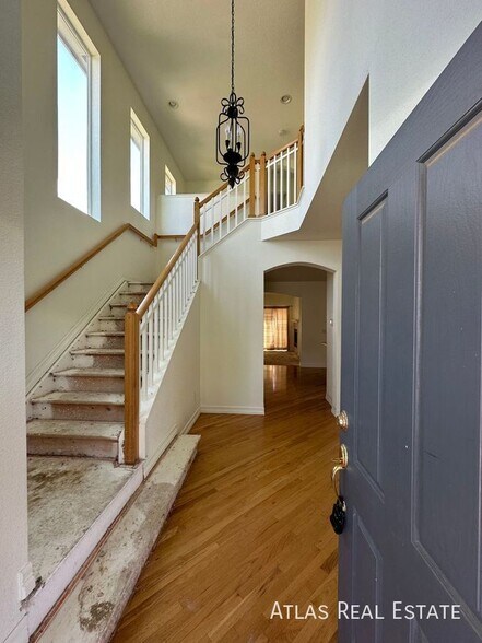 Building Photo - 14078 Blue River Trail