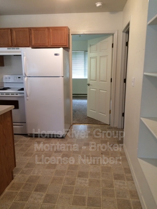 Building Photo - 2209 S 12th St W