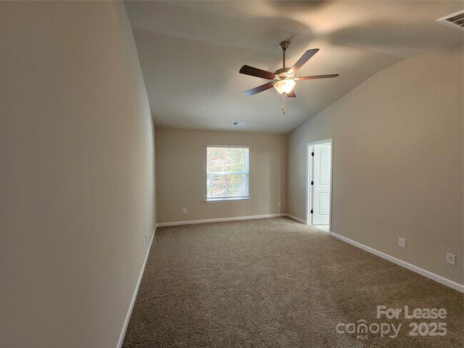 Building Photo - 12526 Susanna Dr