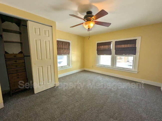 Building Photo - 1131 Pemberton Dr