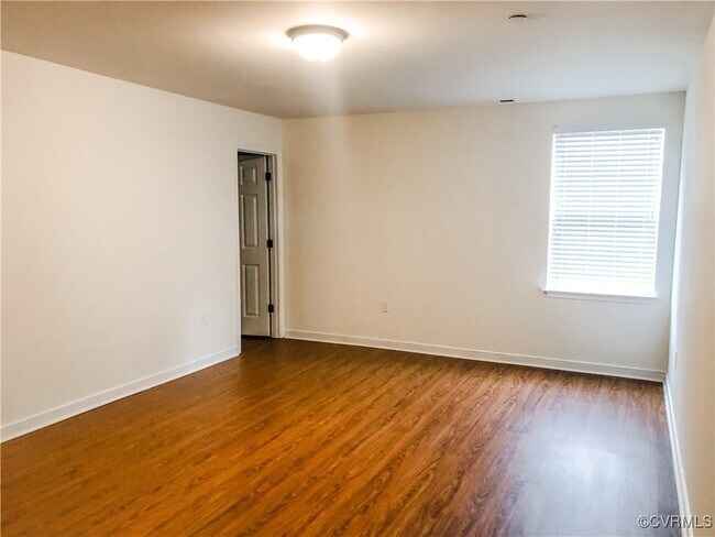 Building Photo - 4707 Brydes Ln