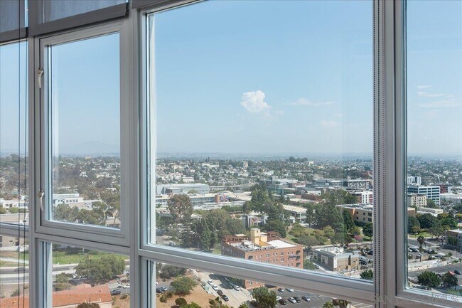 Building Photo - 1441 Ninth Ave