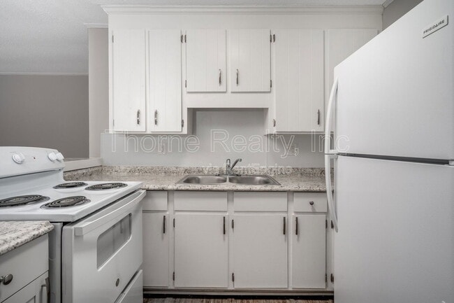 Building Photo - 725 Atlantic Ave