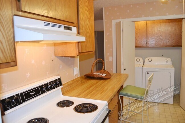 Building Photo - 6 Vilaseca Ln