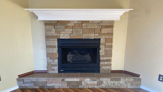 Building Photo - 287 Carmel Valley Way