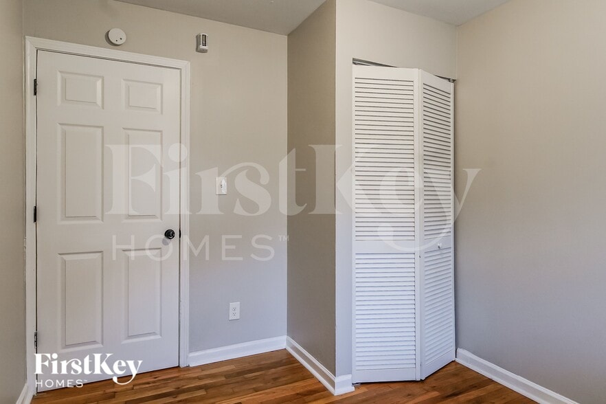 Building Photo - 443 Fairlock Ln NW