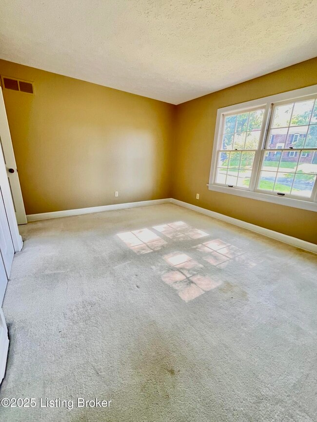 Building Photo - 4612 Deepwood Ct