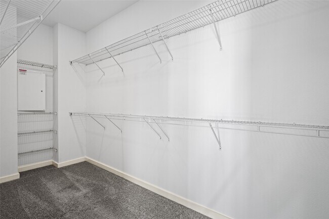 Building Photo - 2924 Cline St