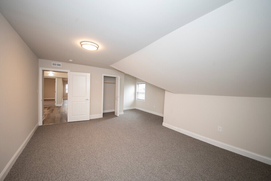 Building Photo - 3507 Powhatan Ave