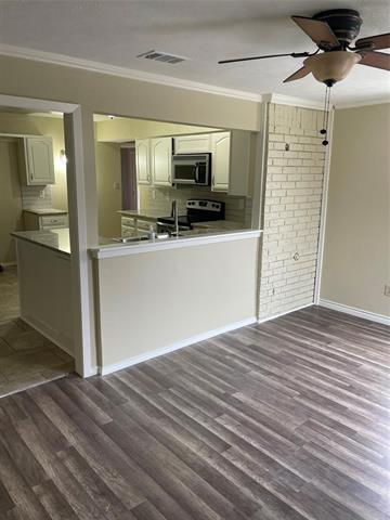 Building Photo - 3314 Jones Dr