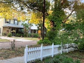 Building Photo - 19 Thornton Ave