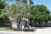 Building Photo - 5221 Dresden Pl