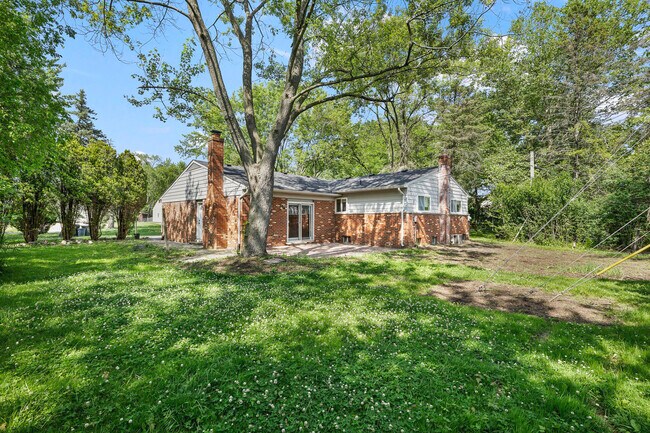 Building Photo - 273 Mc Kinley Dr