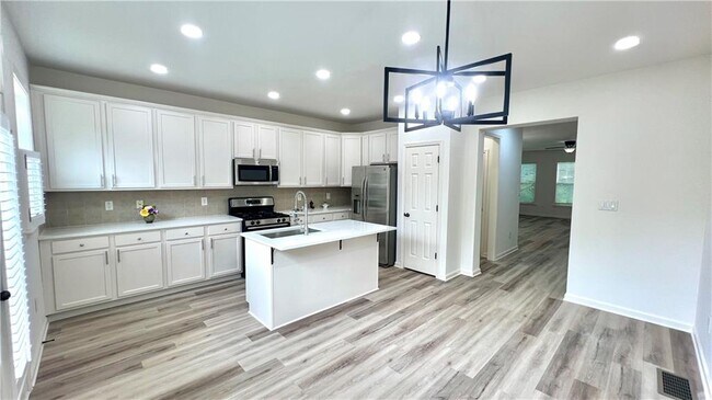 Building Photo - 4363 Grove Field Park NW