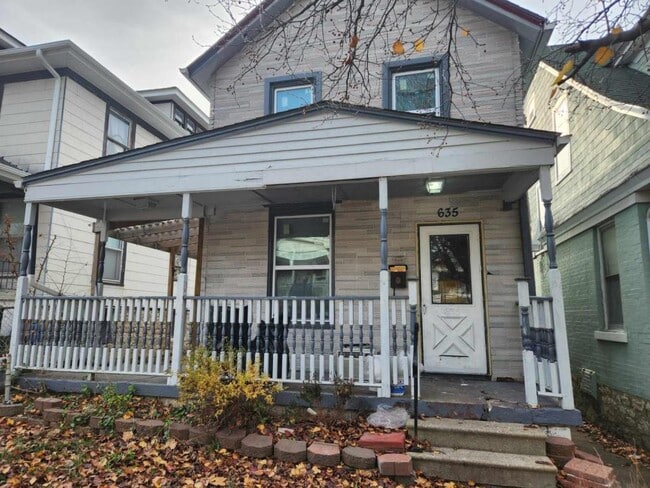 Building Photo - 635 Orville Ave