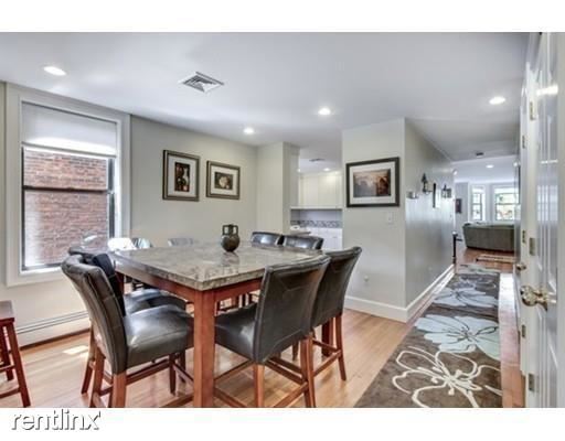 Building Photo - 1199 Beacon St