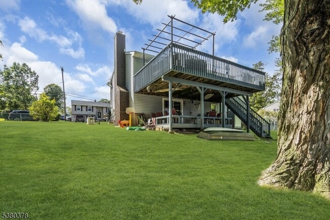 Building Photo - 408 Canistear Rd