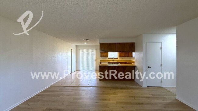 Building Photo - 12780 Redwing Rd