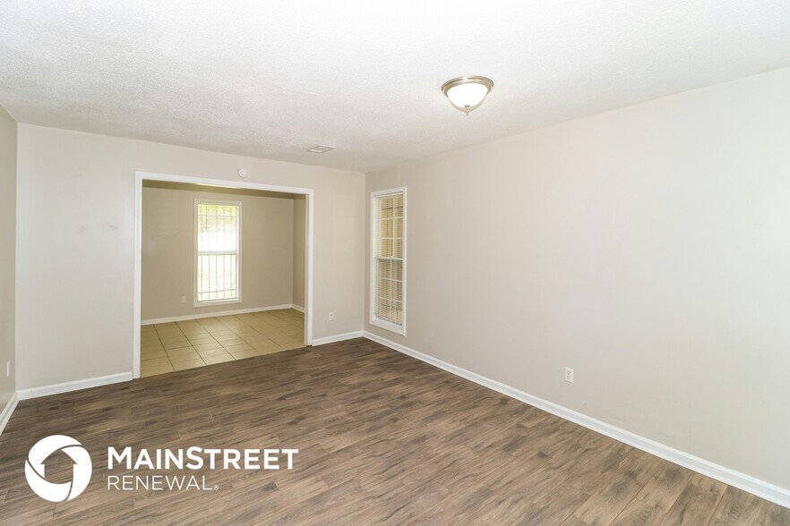 Building Photo - 5047 Carterville Pl