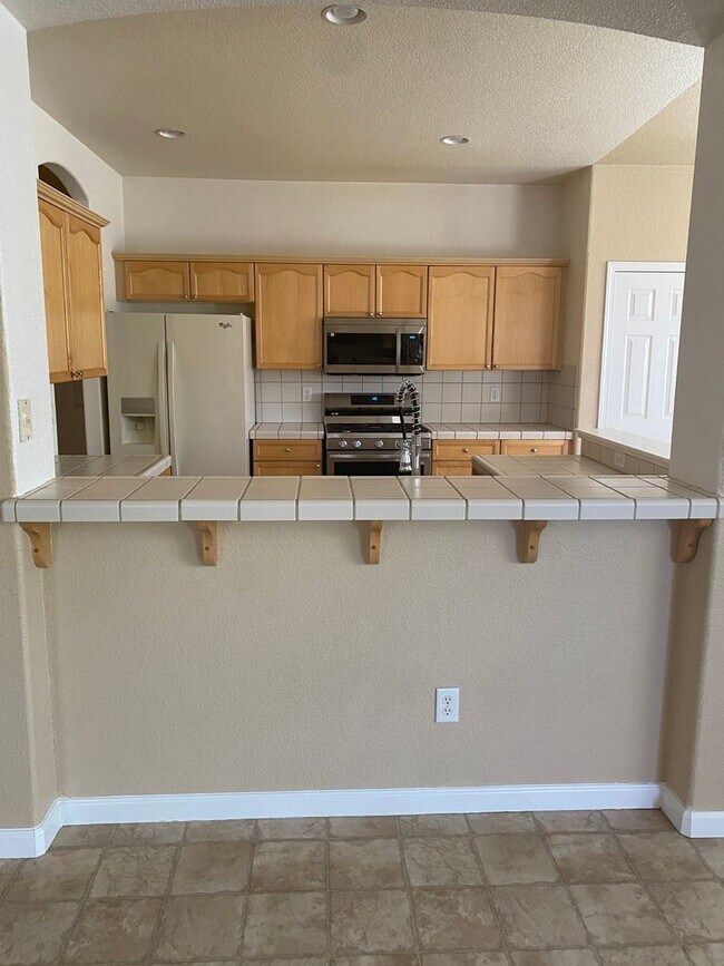 Building Photo - Single Story Home in South Reno