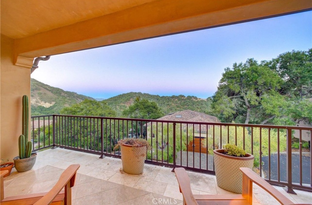 Gorgeous views - 5595 Tanbark Ct