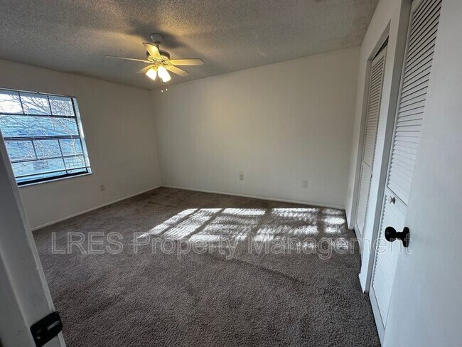 Building Photo - 2706 Graduate Ct