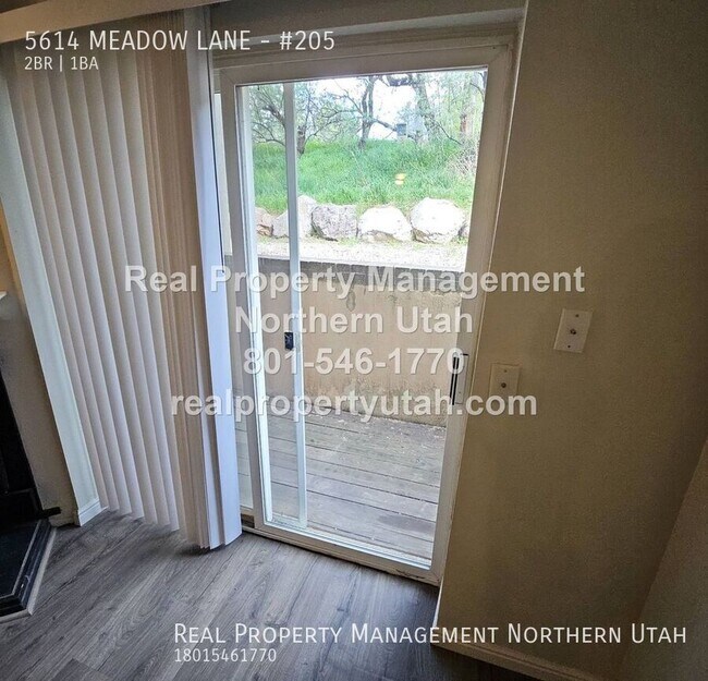 Building Photo - 5614 Meadow Ln