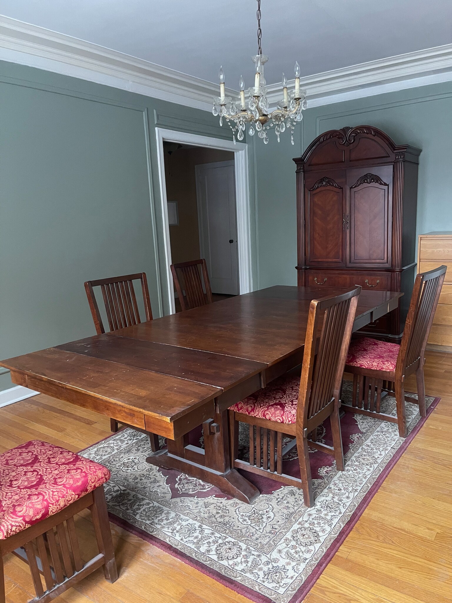 Dining Room - 6334 N Sheridan Rd