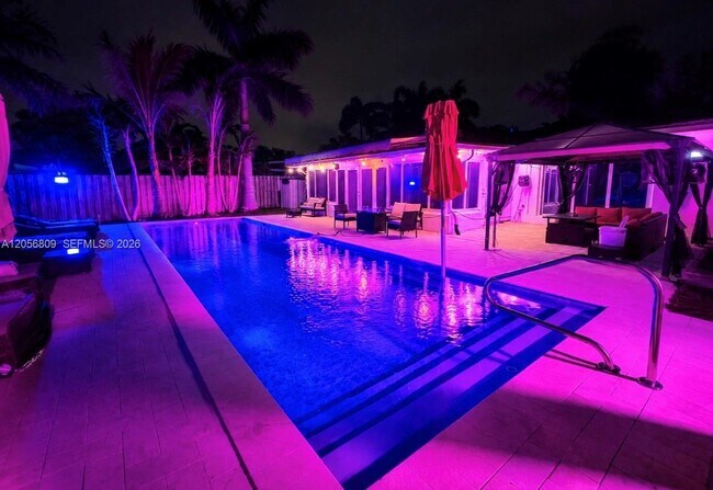 Building Photo - 963 Nautilus Isle