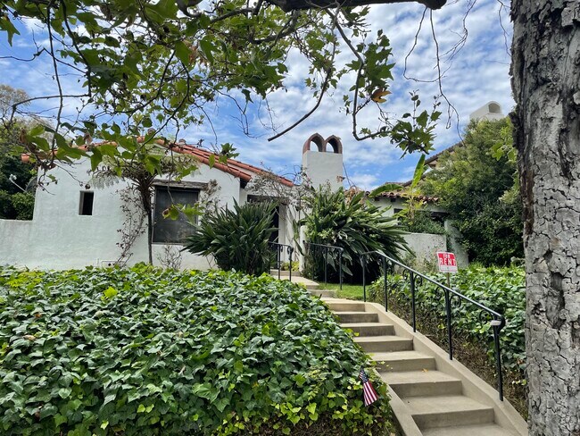 Primary Photo - 10571 Rountree Rd