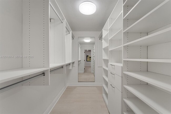 Building Photo - 7947 SW 104th St