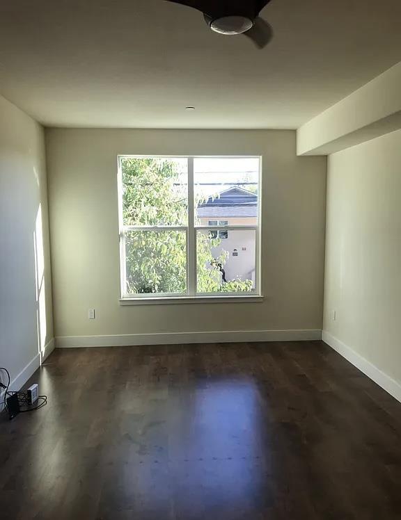 Building Photo - 224 Laurel St