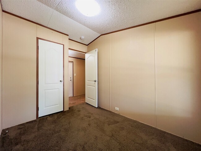 Building Photo - 788 County Rd 3479J